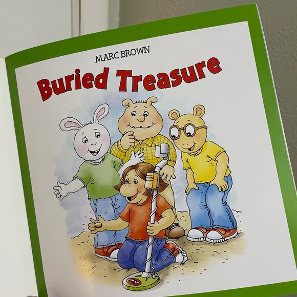 Arthur Book - Buried Treasure - By Marc Brown - MUST BE BUNDLED, MARKED DOWN - Picture 2 of 3